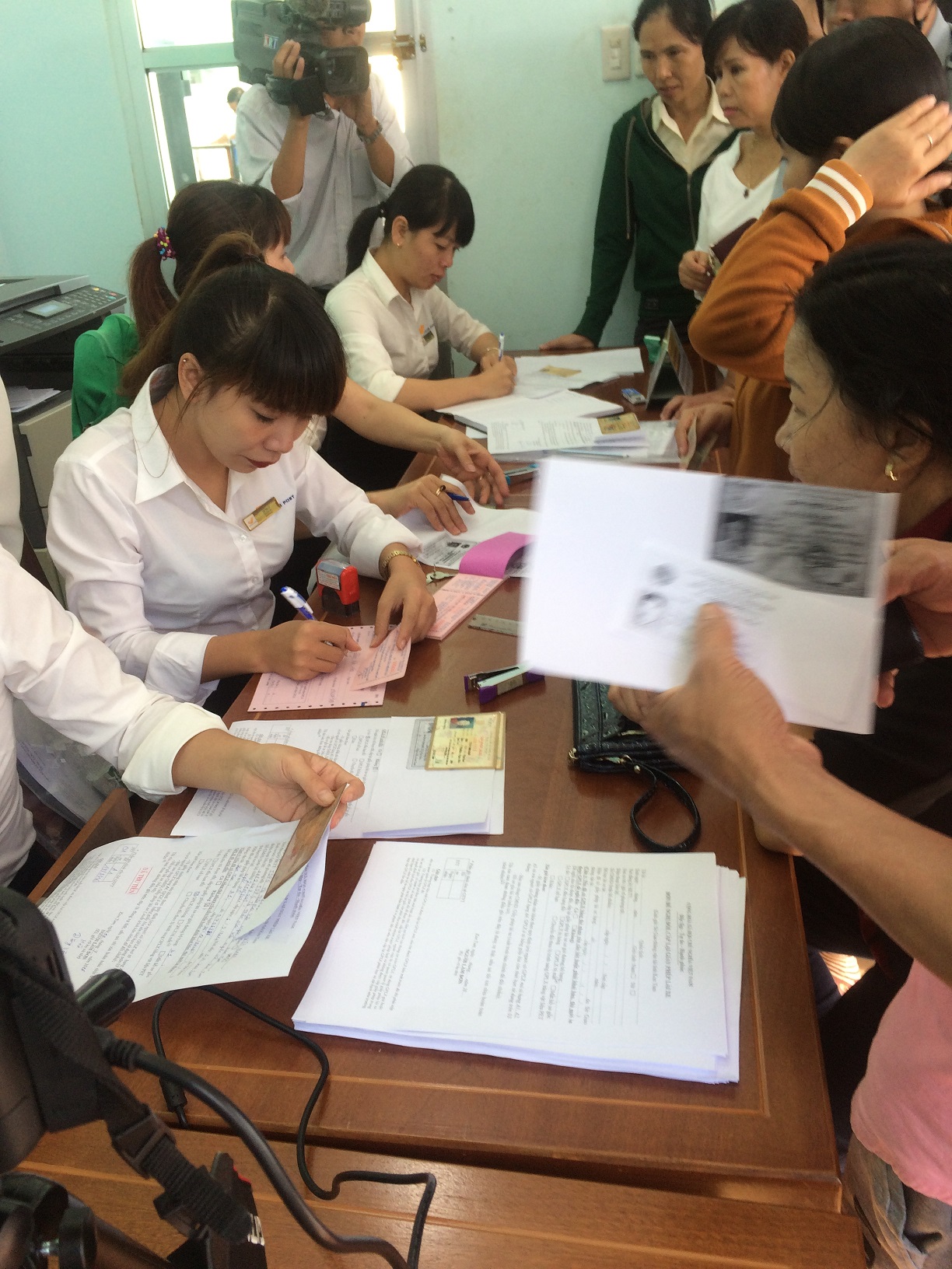 Mở điểm tiếp nhận hồ sơ đổi Giấy phép lái xe tại Bưu điện huyện Ngọc Hồi